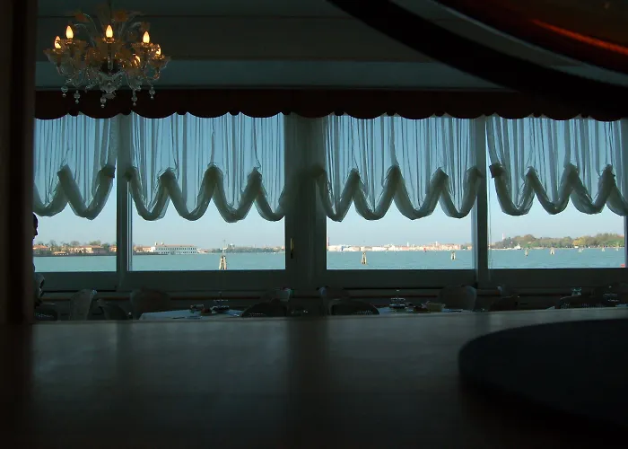 Laguna ונציה - לידו